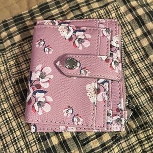 Steven Madden wristlet